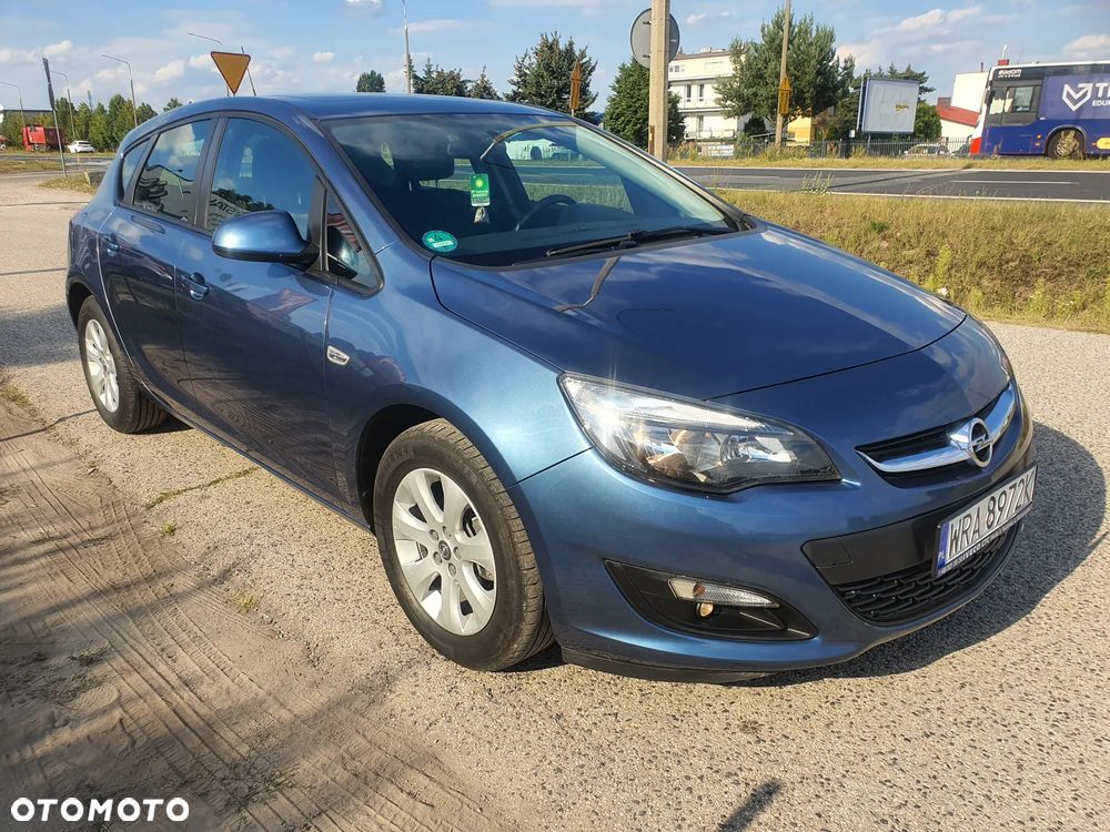 Opel Astra IV 1.4 T Cosmo - 4