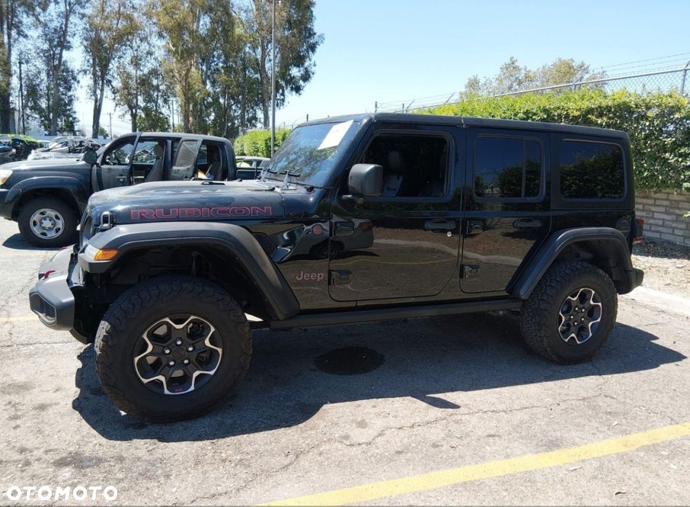 Jeep Wrangler - 4