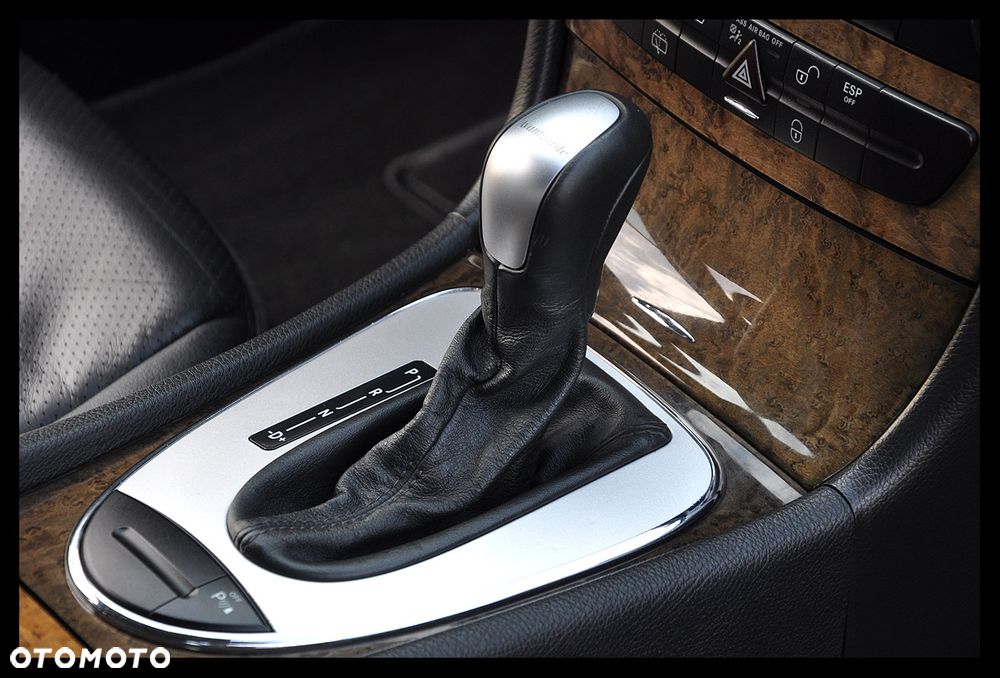 Mercedes-Benz Klasa E 320 CDI Avantgarde - 27