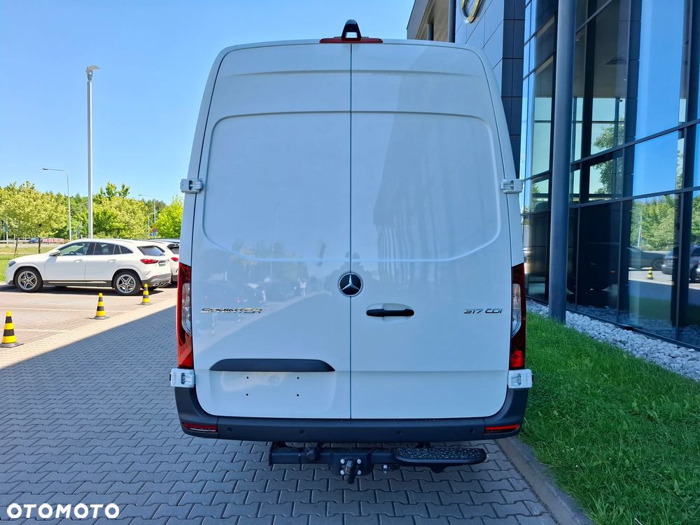 Mercedes-Benz Sprinter 317 CDI Furgon PRO Ekstra Długi 4325+mm - 7