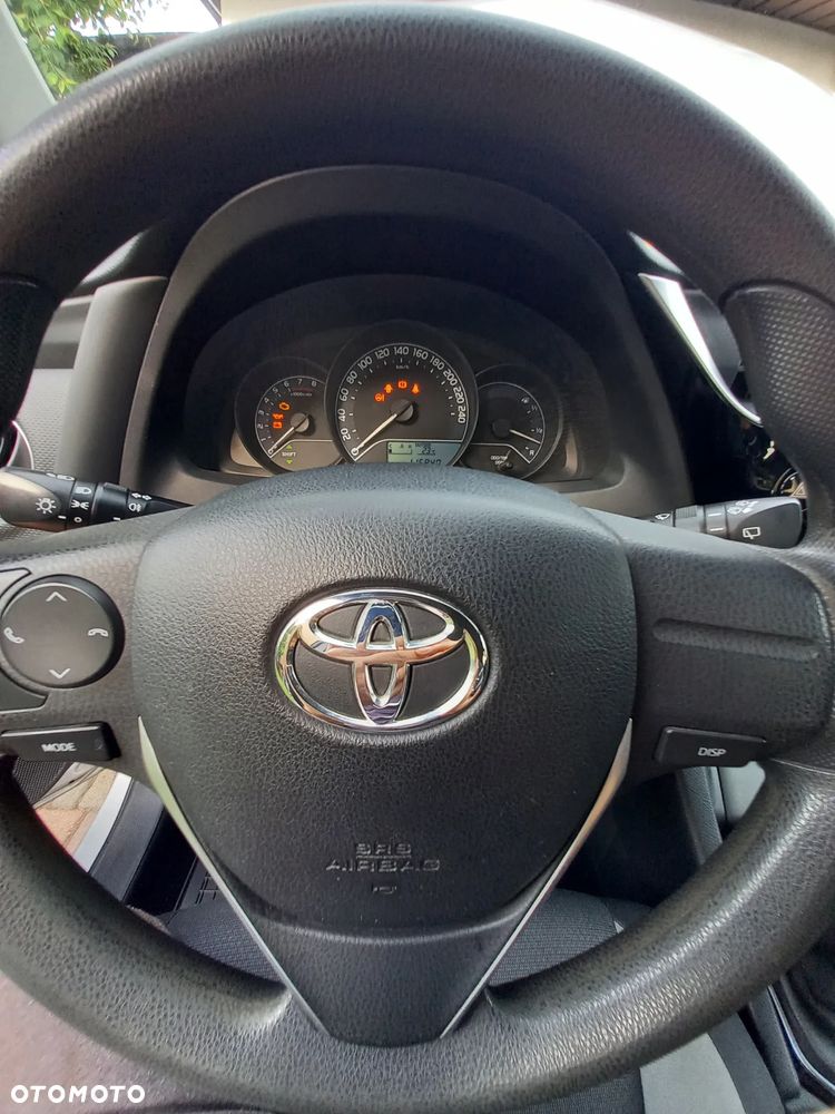 Toyota Auris 1.33 VVT-i Active - 14