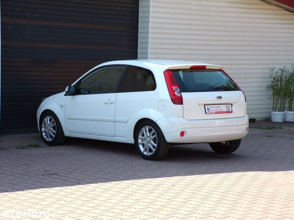 Ford Fiesta - 14
