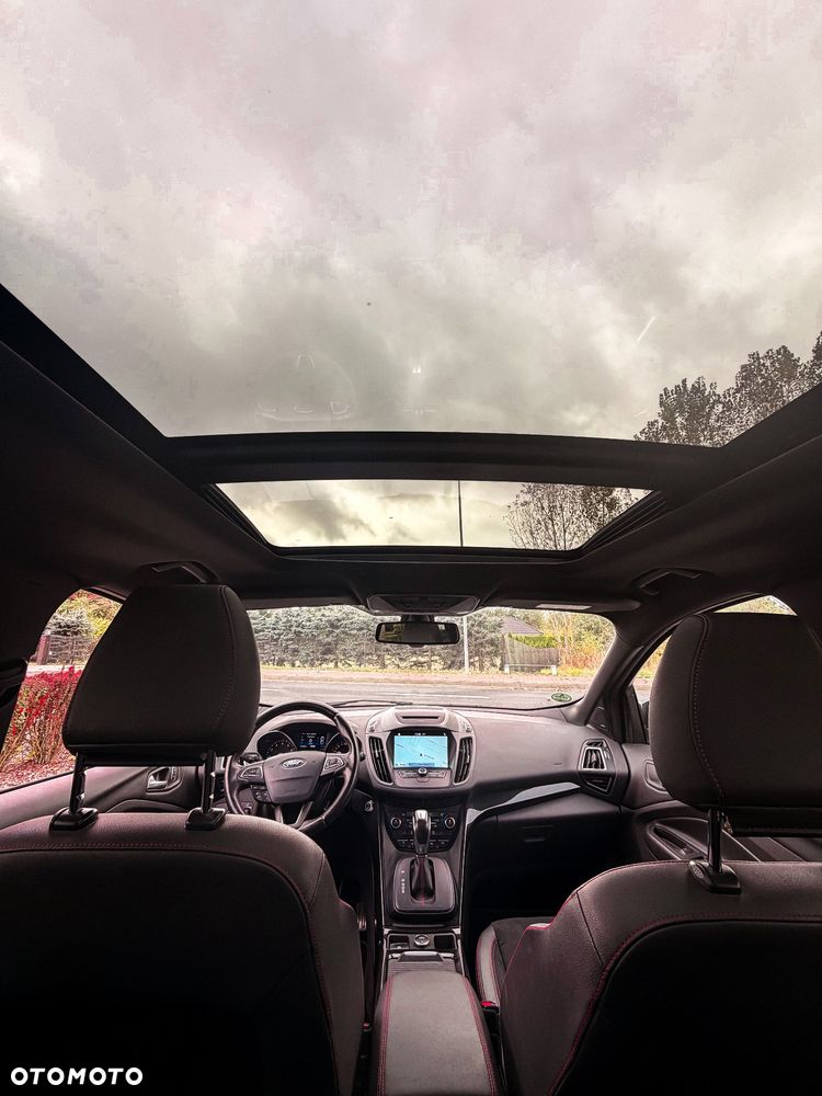 Ford Kuga 1.5 EcoBoost 4x4 ST-Line - 34