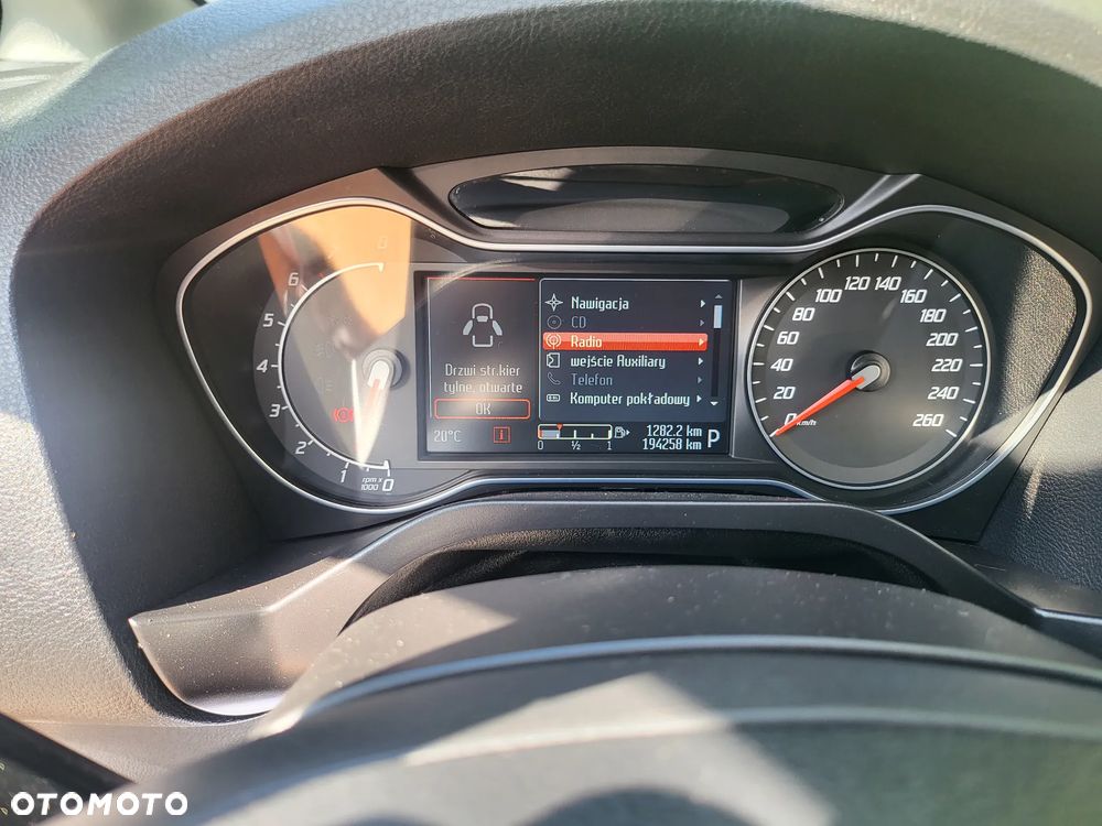 Ford S-Max 2.0 EcoBoost Titanium X - 28