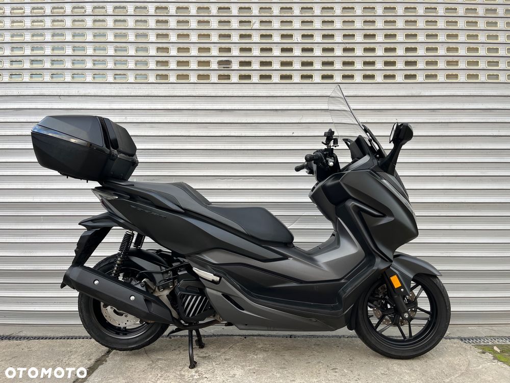 Honda NSS - 28