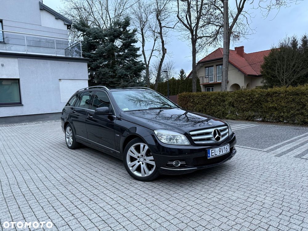 Mercedes-Benz Klasa C 180 T CGI Automatik BlueEFFICIENCY Avantgarde - 1