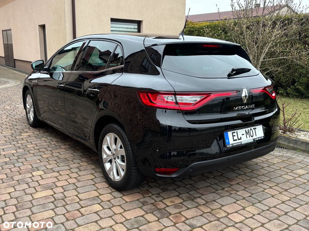 Renault Megane ENERGY TCe 140 EDC LIMITED - 10