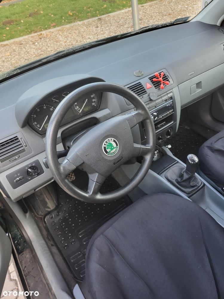 Skoda Fabia - 5