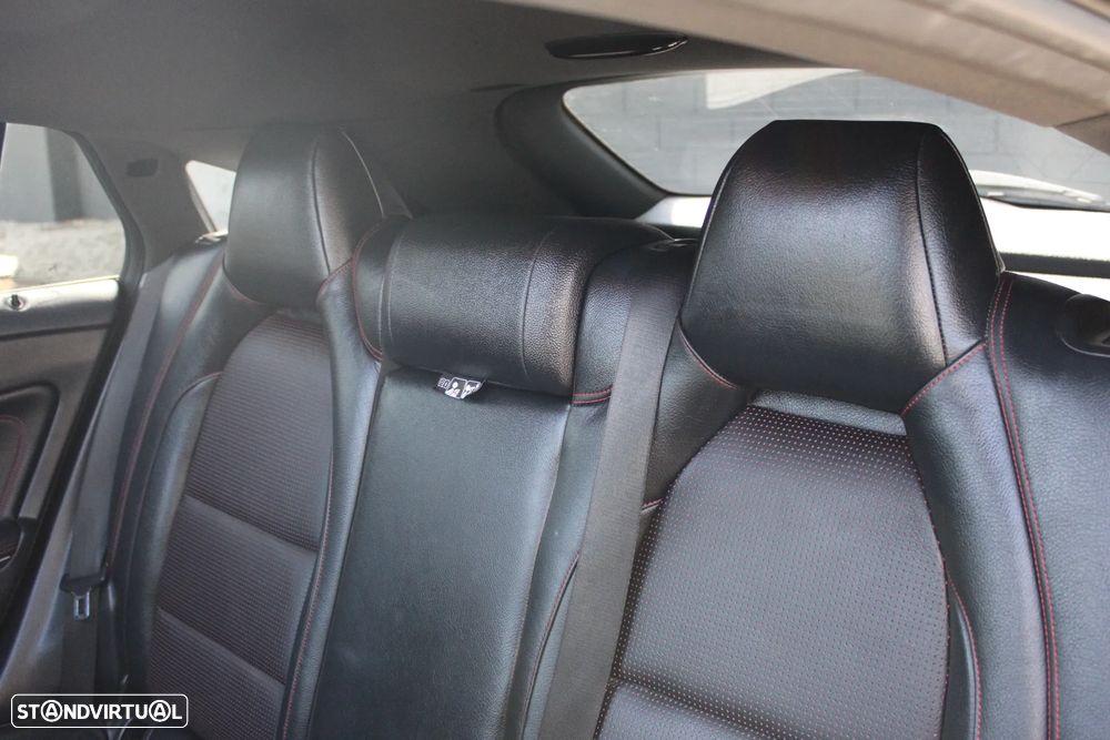 Mercedes-Benz CLA 220 (CDI) d 7G-DCT AMG Line - 23