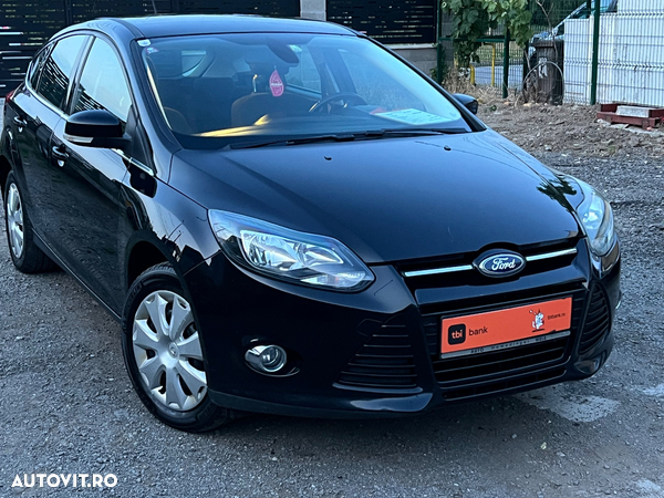 Ford Focus 1.0 EcoBoost Hybrid TITANIUM