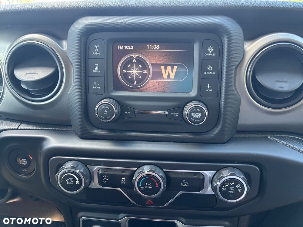 Jeep Wrangler 2.0 T-GDI Hardtop AWD Automatik Sport - 10