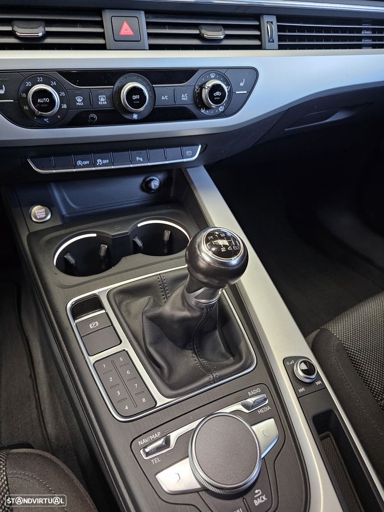 Audi A4 Avant 2.0 TDI - 16