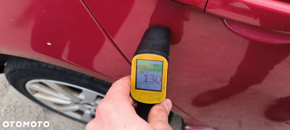 DRZWI PRAWE TYŁ JAGUAR XE X760 2.0 D LRC SEDAN - 2