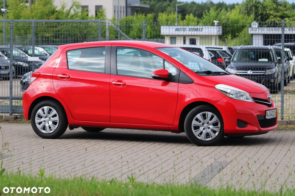Toyota Yaris - 6