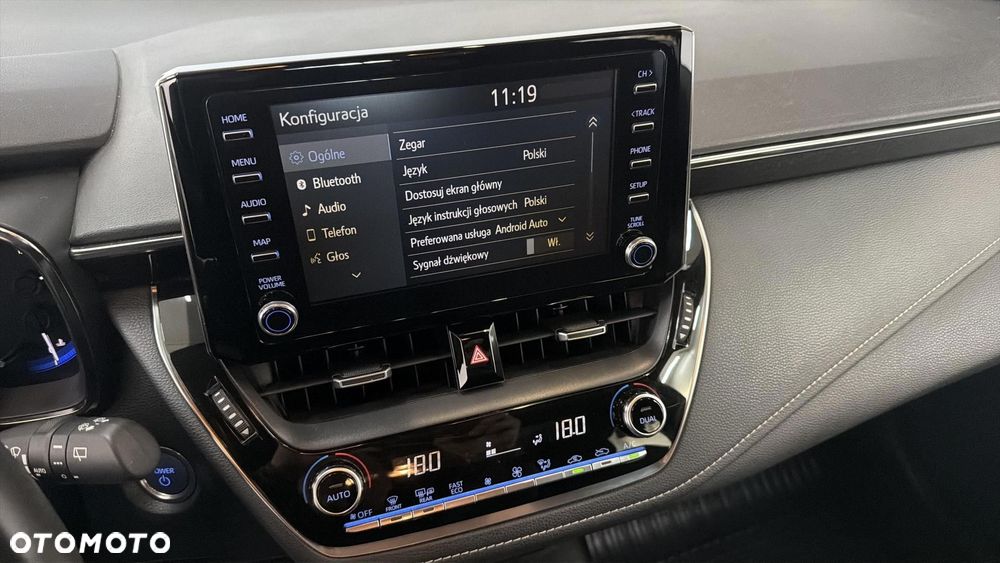 Toyota Corolla 1.8 Hybrid GPF Comfort - 28