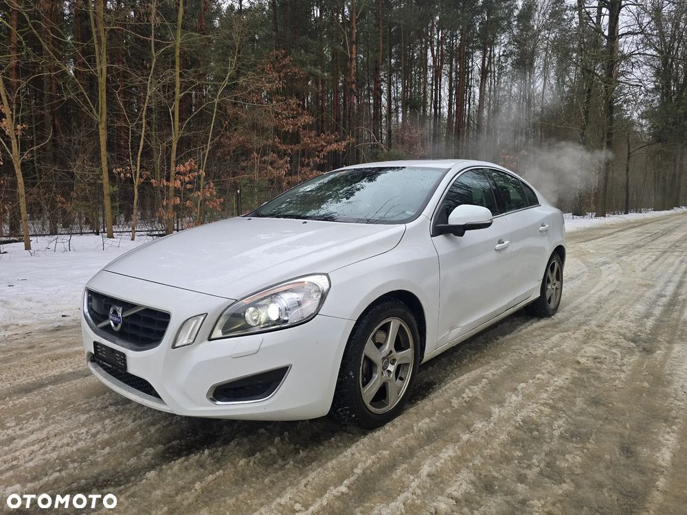 VOLVO S60II V60I BŁOTNIK MASKA ZDERZAK DRZWI XENON  BLIS RADAR  614-46 2.0T5 AUTOMAT - 1