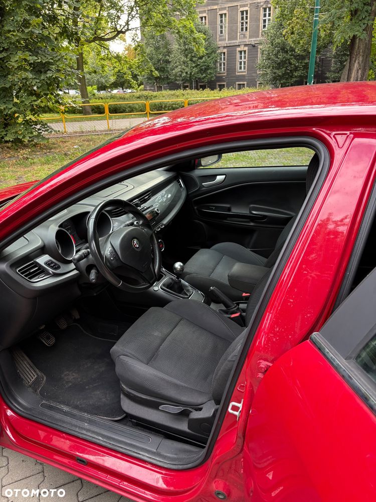 Alfa Romeo Giulietta 1.4 TB Distinctive - 5