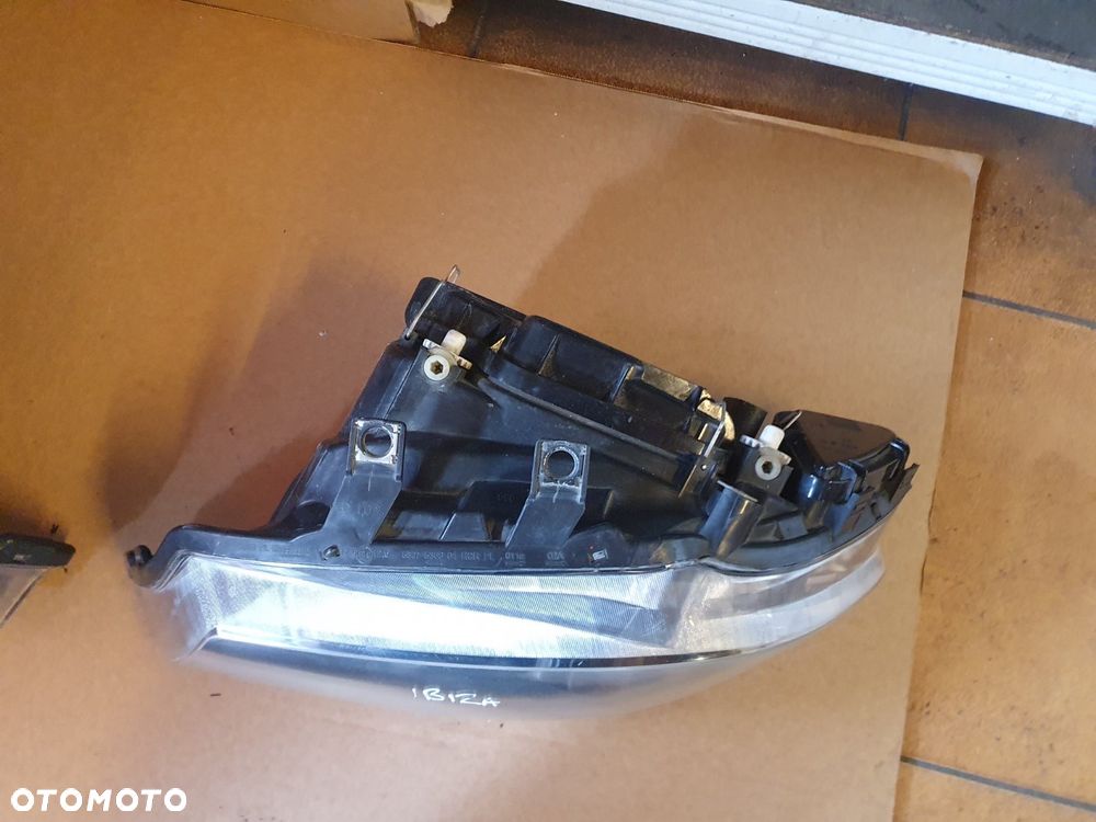REFLEKTOR PRAWY SEAT IBIZA III 3 02-08 EUROPA - 7
