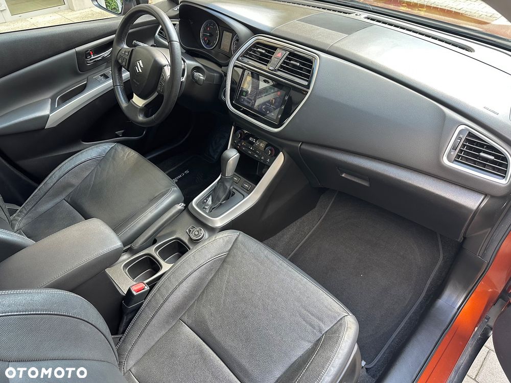 Suzuki SX4 S-Cross - 12