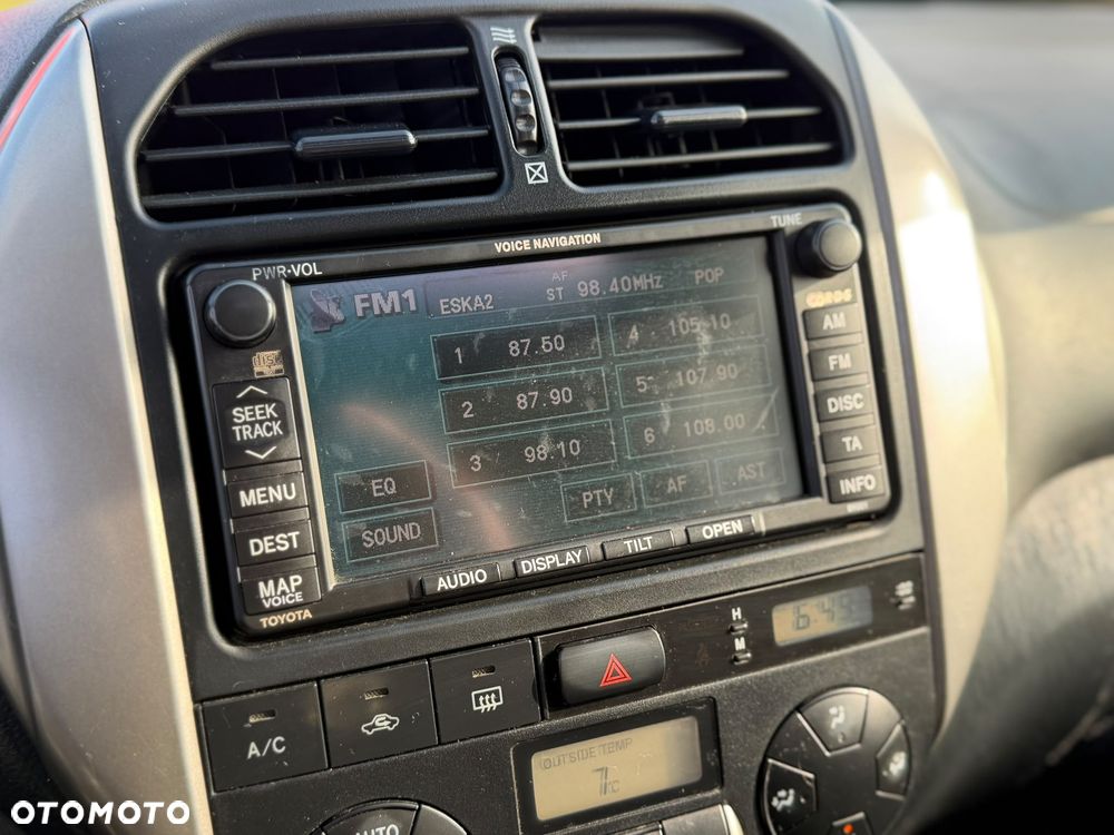 Toyota RAV4 2.0 D-4D Prestige - 38