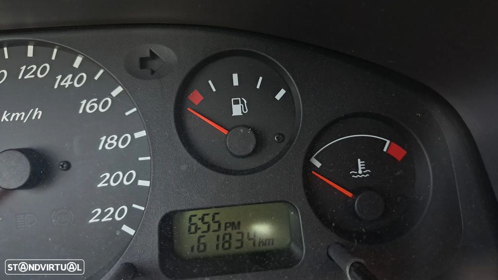Nissan Almera - 3