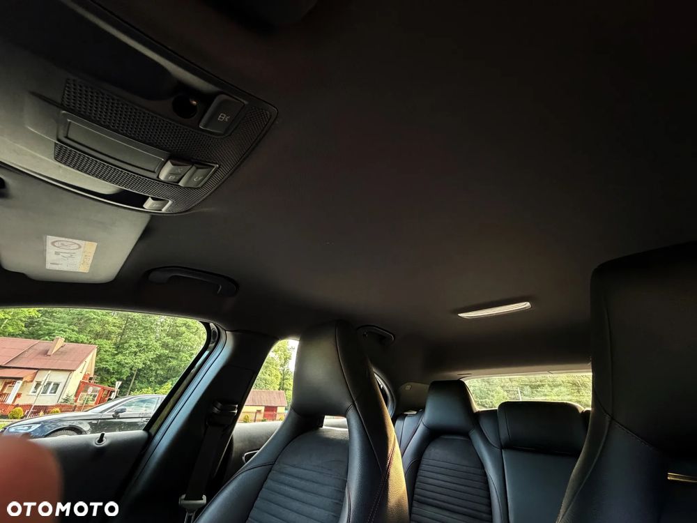 Mercedes-Benz Klasa A 200 (BlueEFFICIENCY) AMG Sport - 35