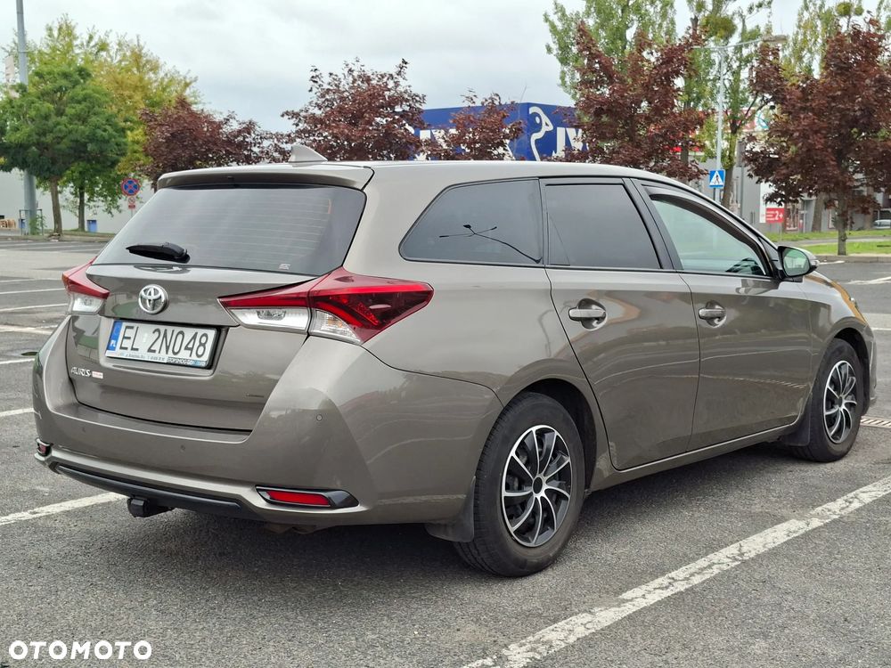 Toyota Auris 1.6 Active - 3