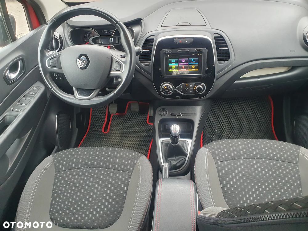 Renault Captur (ENERGY) TCe 90 BOSE EDITION - 6
