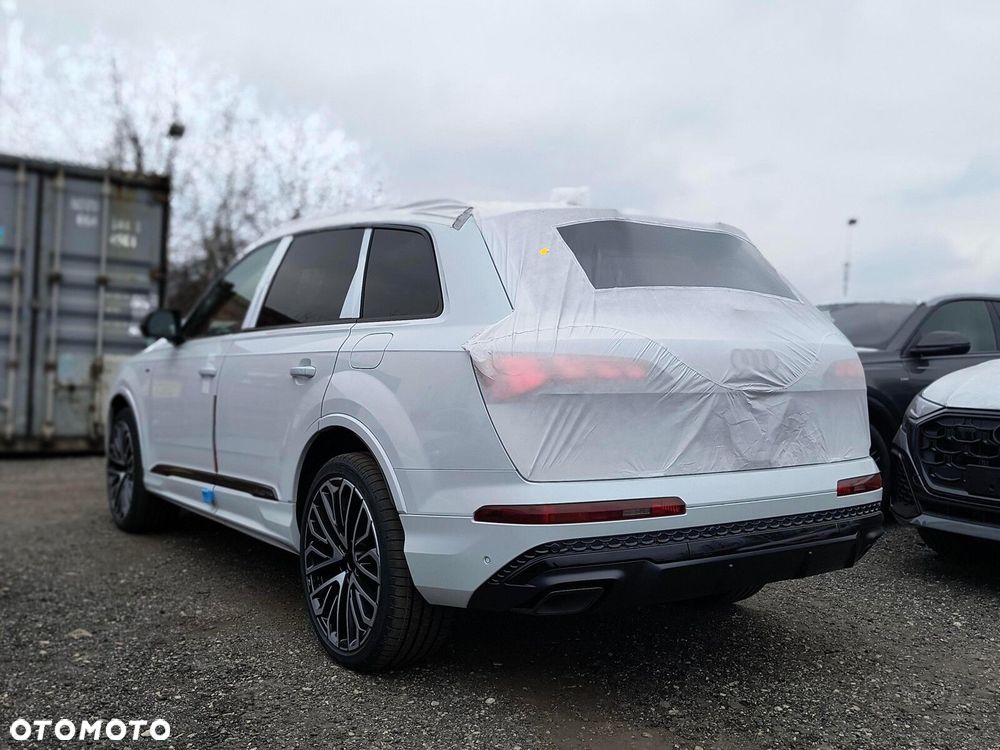 Audi Q7 - 6