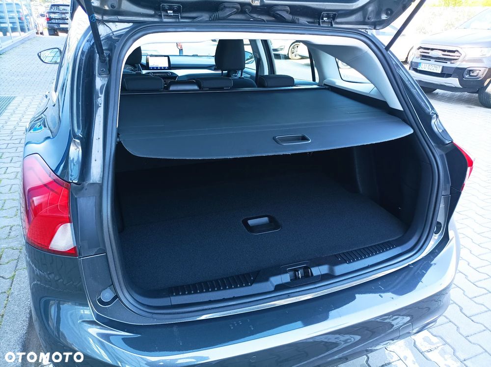 Ford Focus 1.0 EcoBoost mHEV Titanium - 10