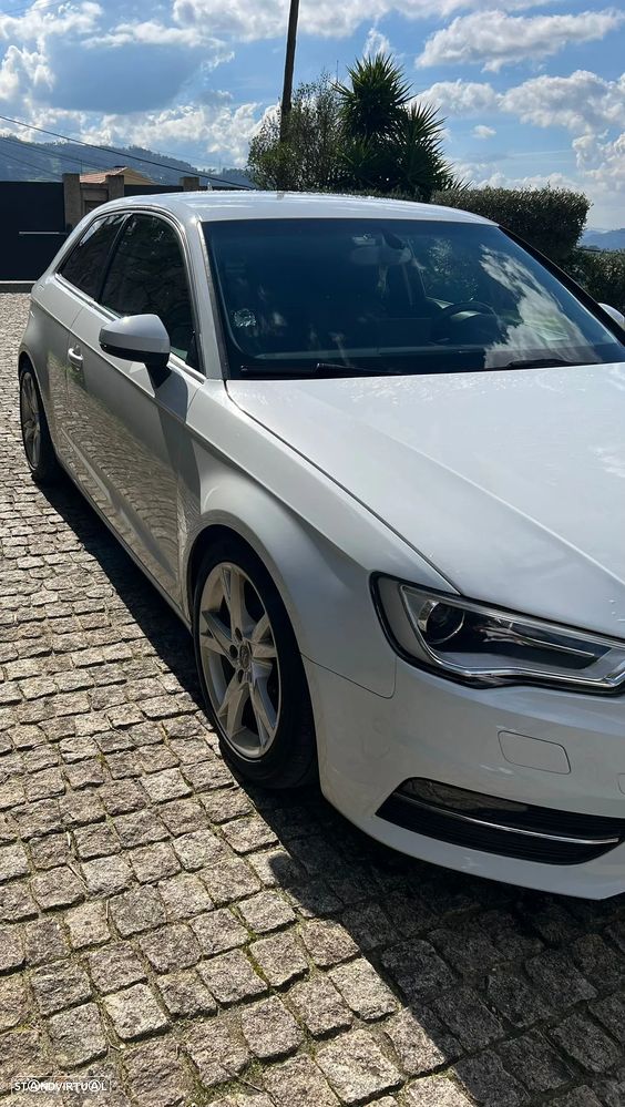 Audi A3 1.6 TDI Advance - 11