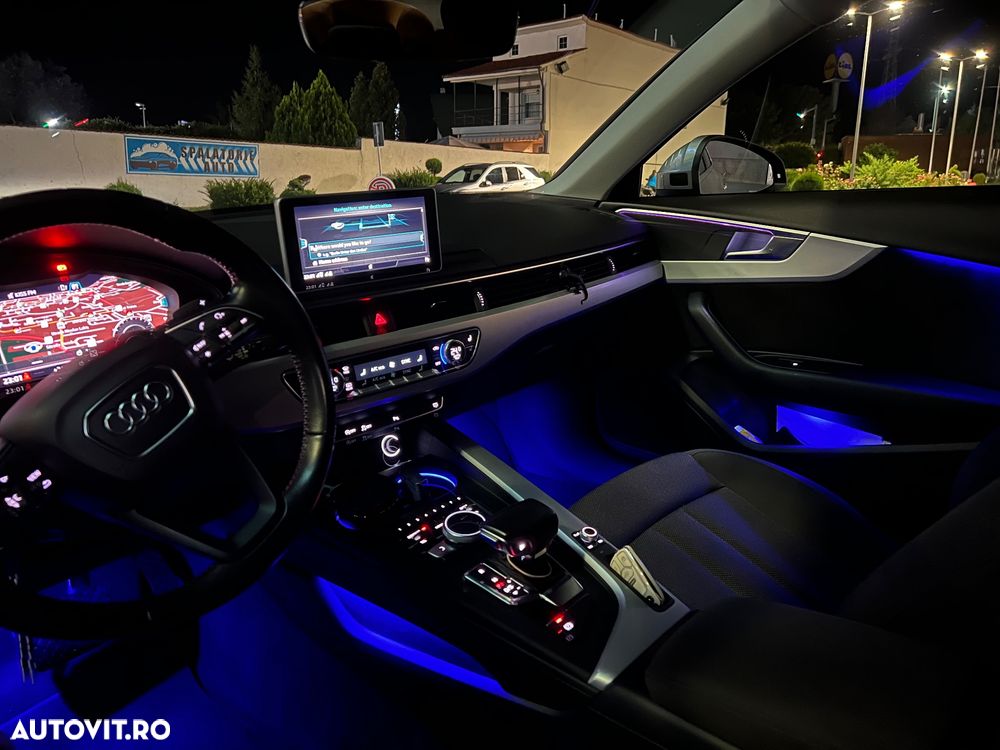 Audi A4 2.0 TDI S tronic Design - 19