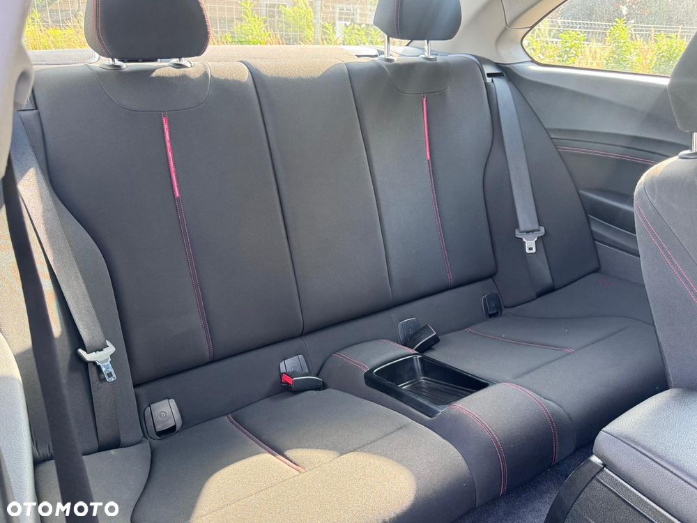 BMW Seria 2 218d Coupe M Sport - 26