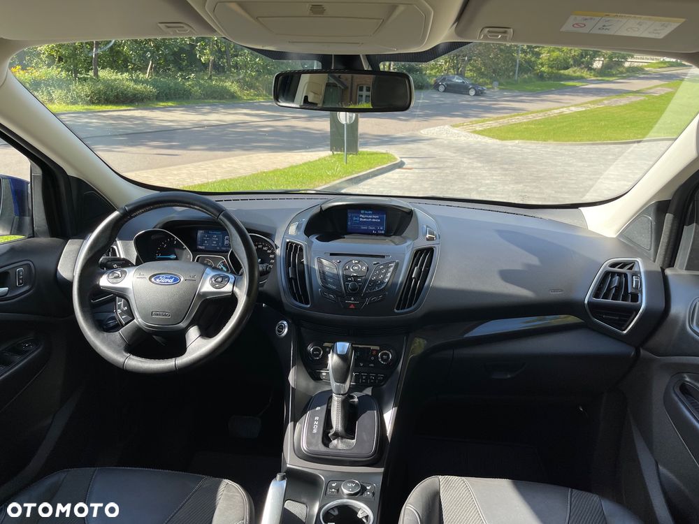 Ford Kuga 2.0 TDCi 4x4 Titanium - 10