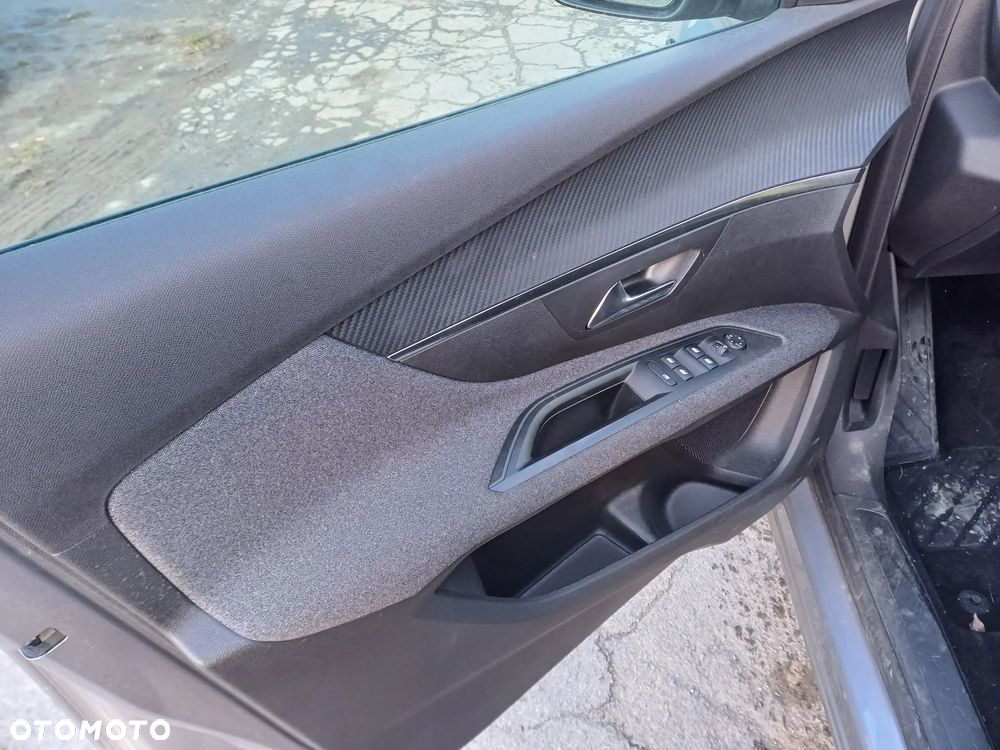 Peugeot 5008 1.5 BlueHDI Active S&S EAT8 - 15