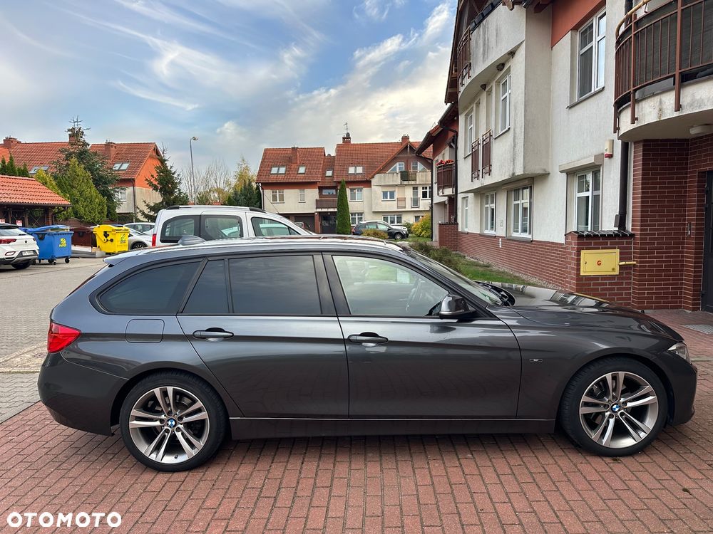 BMW 320D 2012 photo 5