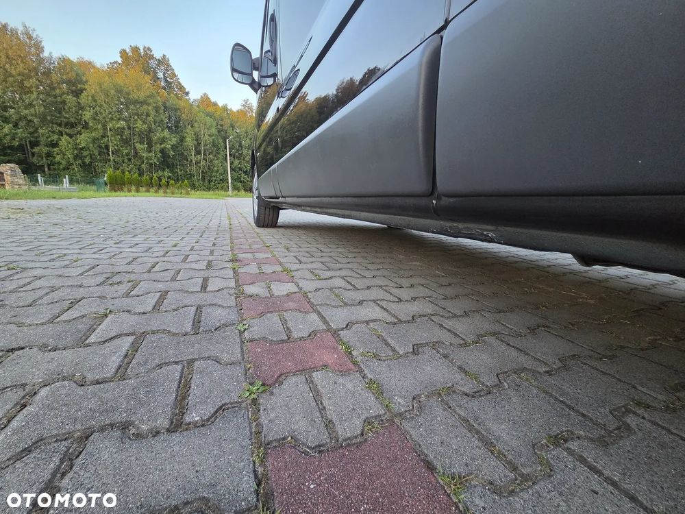 Opel Vivaro - 22