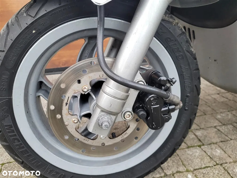 Piaggio FLY - 6