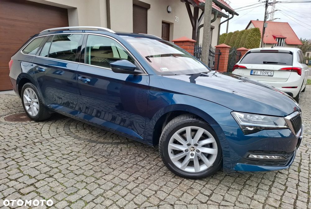 Skoda Superb 2.0 TDI SCR Ambition DSG - 17