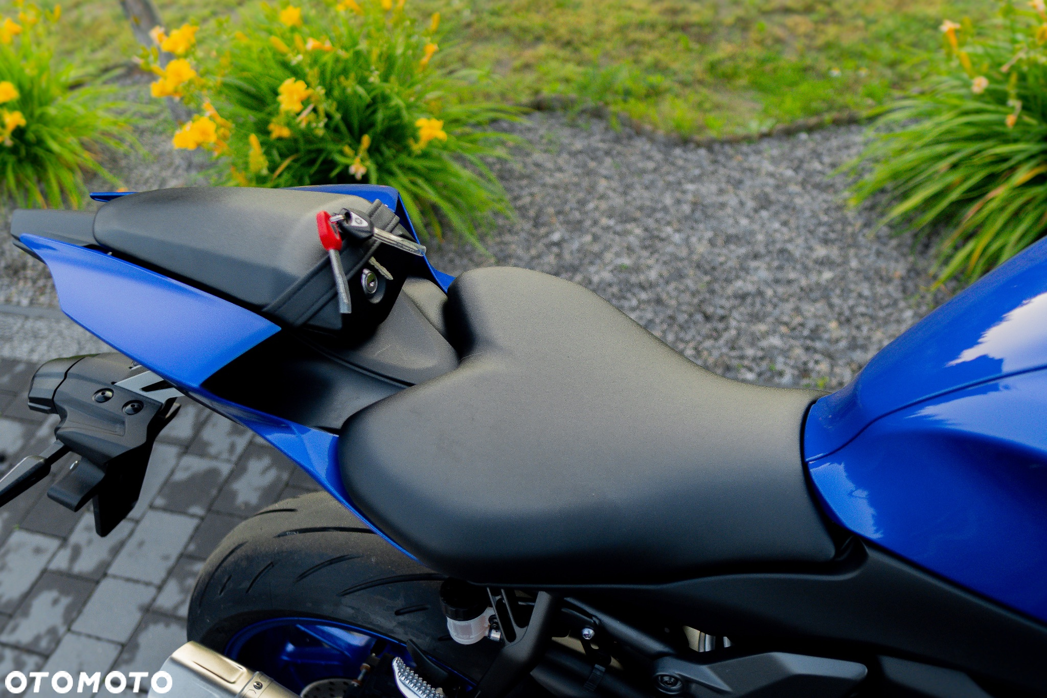 Yamaha R7 - 18