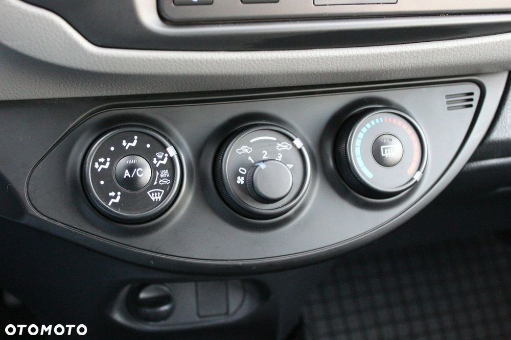 Toyota Yaris 1.0 Active - 15