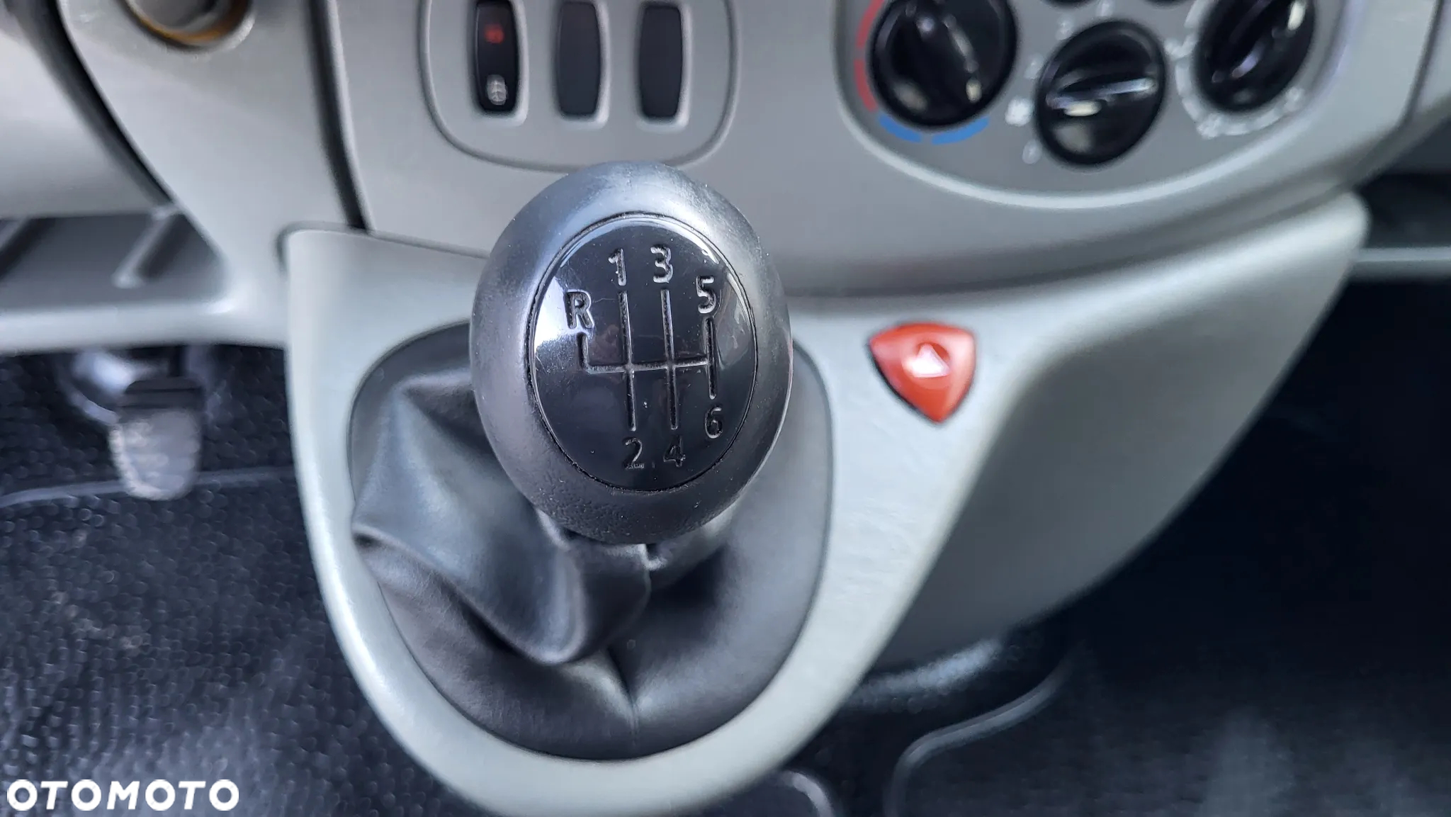 Renault Trafic L1H1 - 16
