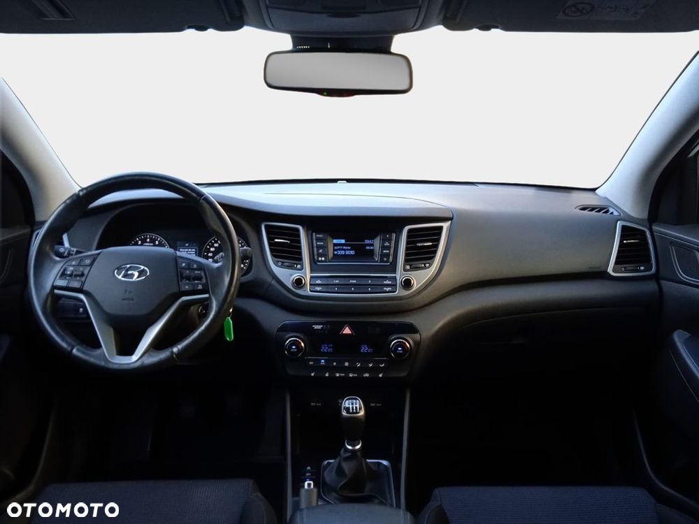 Hyundai Tucson 1.6 GDi Comfort 2WD - 12
