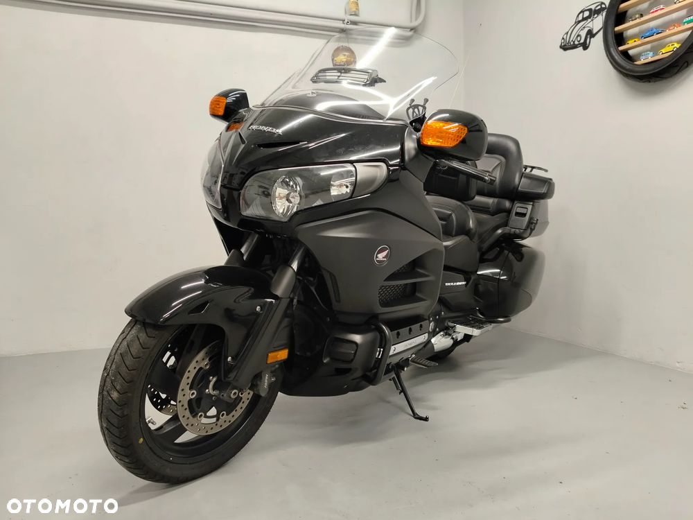 Honda GL - 4