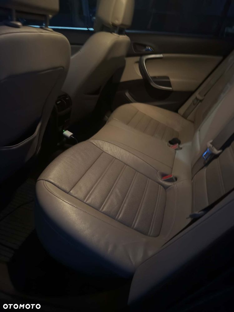Opel Insignia - 7