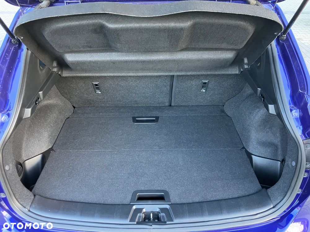 Nissan Qashqai 1.2 DIG-T N-Connecta EU6 - 33