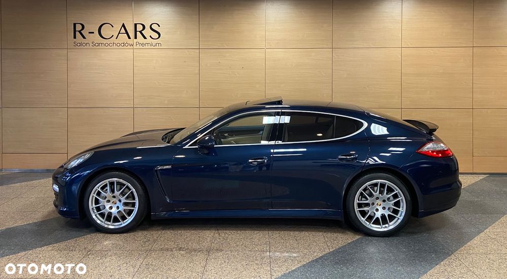 Porsche Panamera - 5