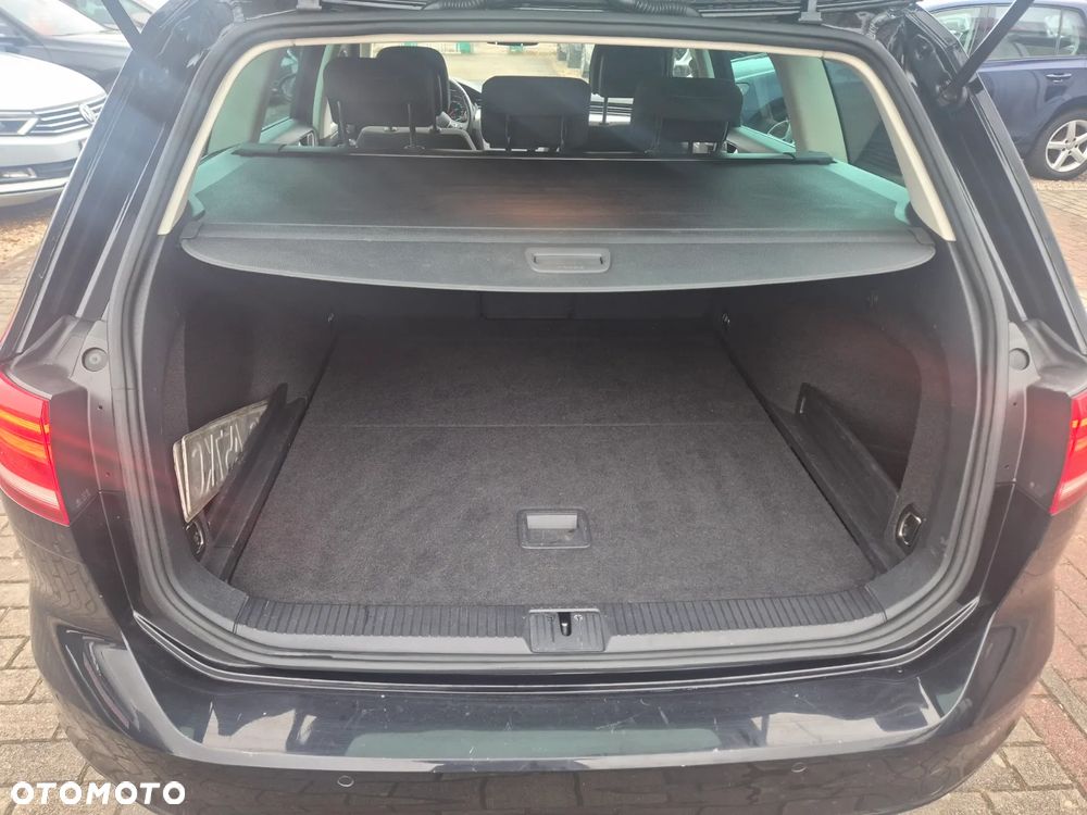 Volkswagen Passat 2.0 TDI BMT Comfortline DSG7 - 11