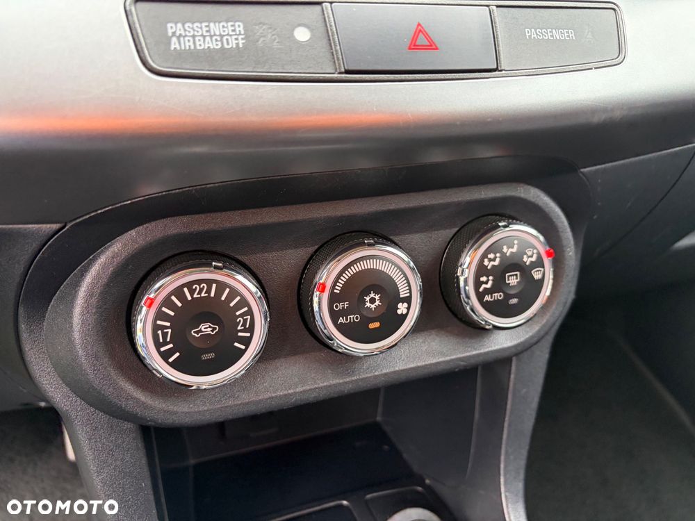 Mitsubishi Lancer - 24