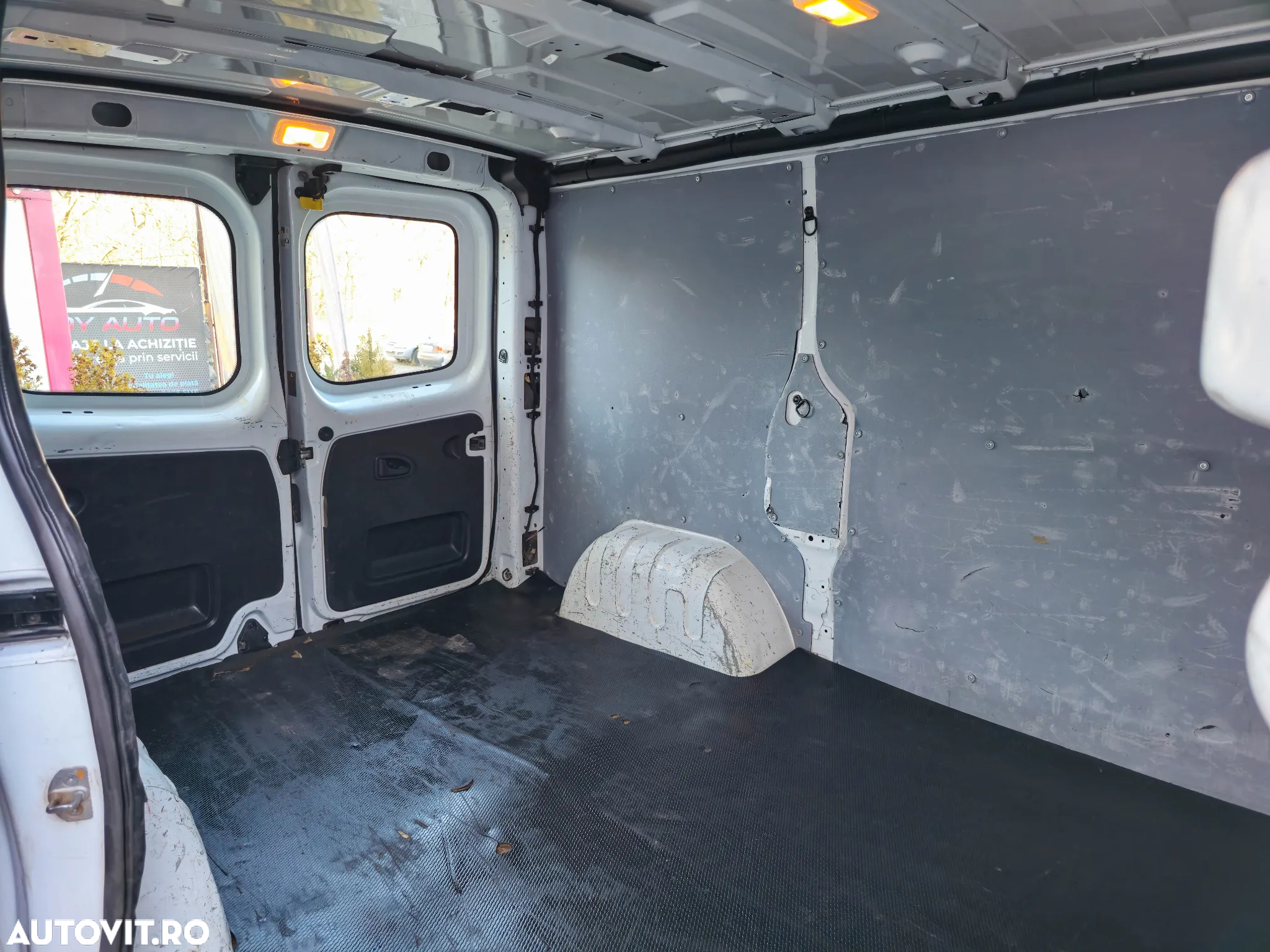 Opel Vivaro 1.6 CDTI L2H1 - 12